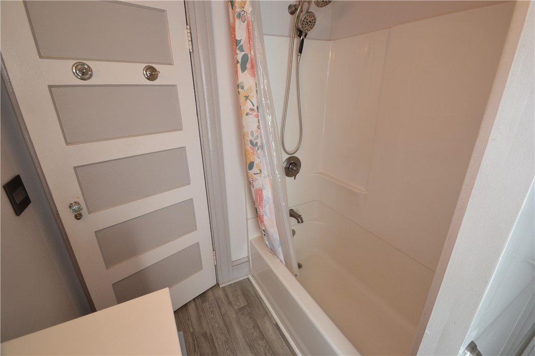 219 East Jackson Street Palmyra, NY 14522 - Photo 29 of 40 Bath