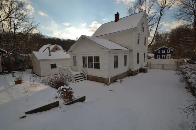 $179,900 | 219 East Jackson Street, Palmyra, NY 14522