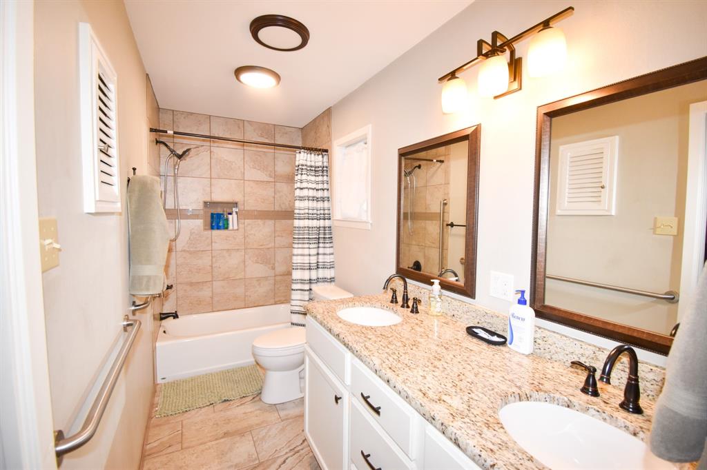 2017 South High Street Brady, TX 76825 - Photo 10 of 21