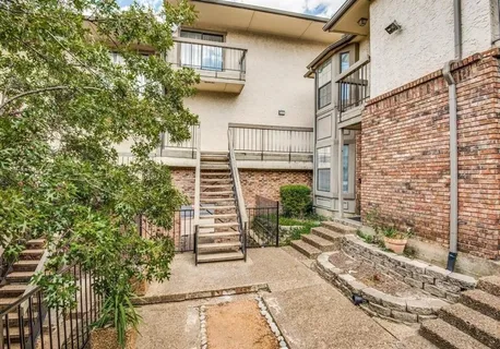 $149,500 | 8750 Park Lane, Unit 147, Dallas, TX 75231