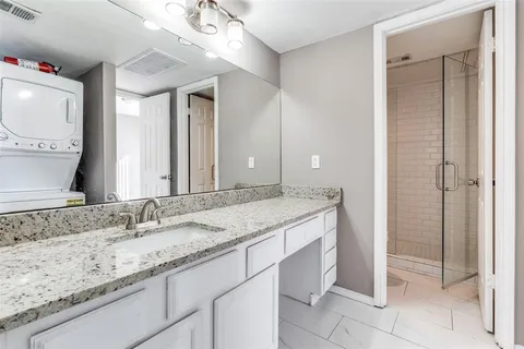 $149,500 | 8750 Park Lane, Unit 147, Dallas, TX 75231