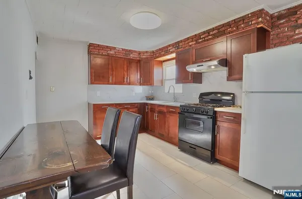 $525,000 | 27 Joseph Street, Moonachie, NJ 07074