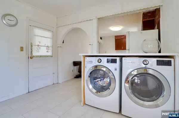 $525,000 | 27 Joseph Street, Moonachie, NJ 07074