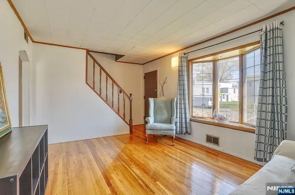 $525,000 | 27 Joseph Street, Moonachie, NJ 07074