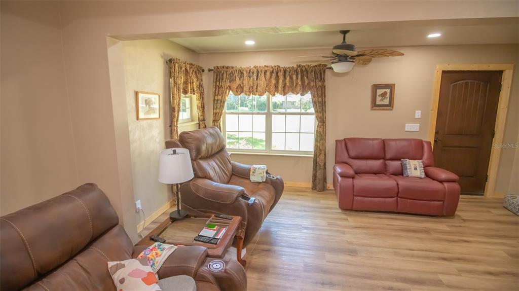 6723 Southwest 95 Street Hampton, FL 32044 - Photo 51 of 57 Gallery Image 51
