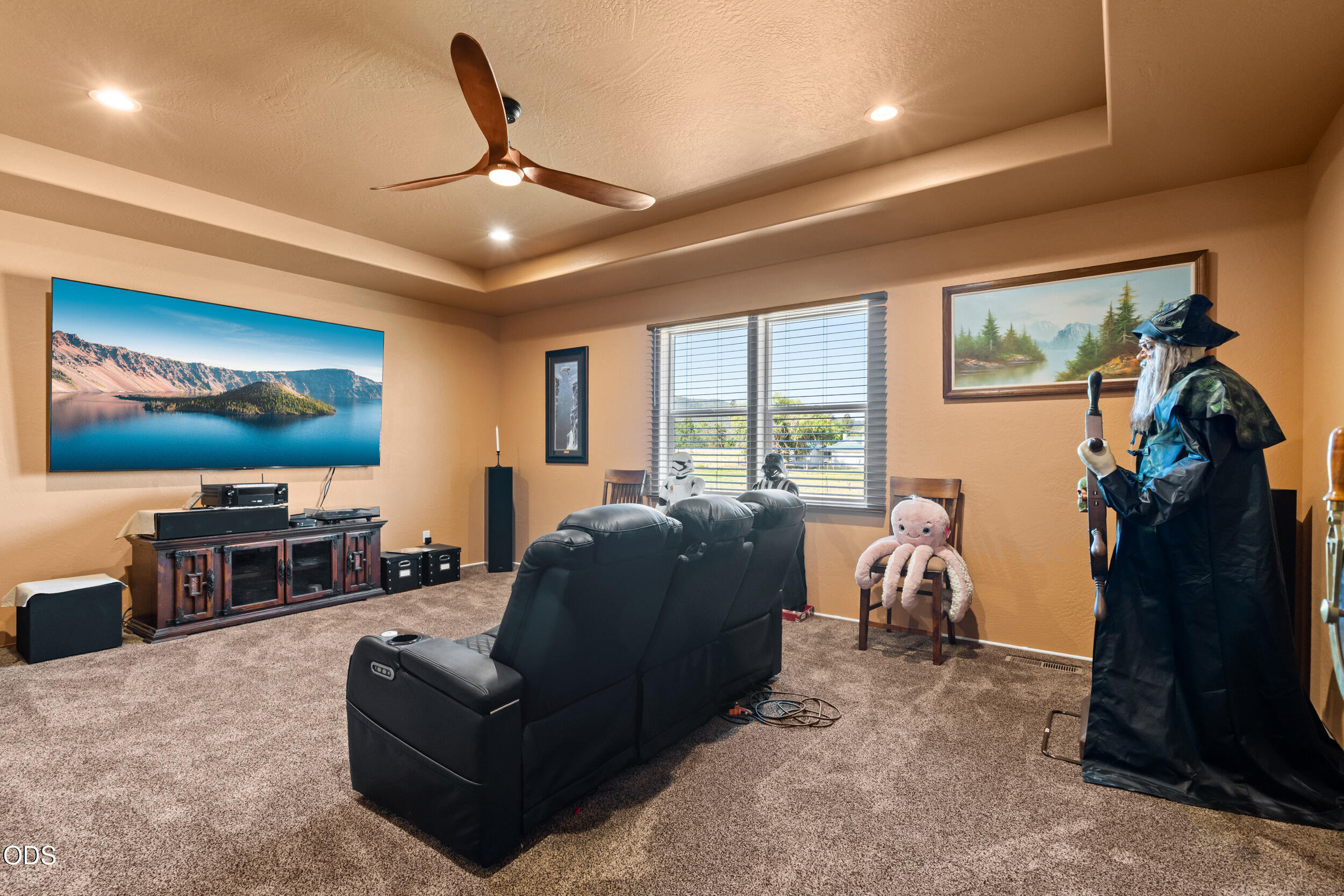 1213 Casino Road Medford, OR 97501 - Photo 31 of 77