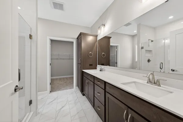 $449,900 | 1500 Victory Lane Northeast, Isanti, MN 55040