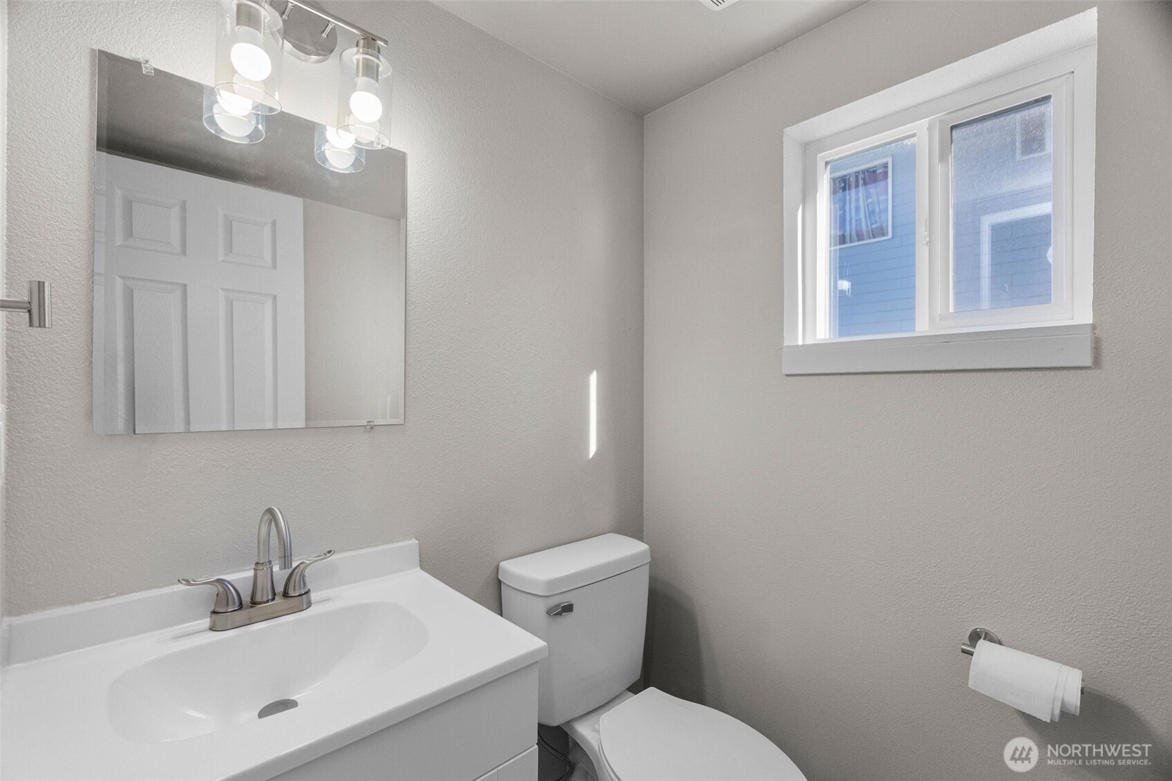 6301 Stockton Street Southeast, Unit 2 Lacey, WA 98513 - Photo 13 of 30