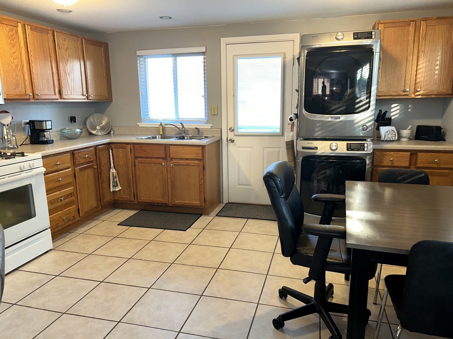 8865 South Ryan Road Hometown, IL 60456 - Photo 16 of 19