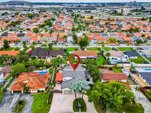 $1,400,000 | 10298 Northwest 130th Street, Hialeah Gardens, FL 33018