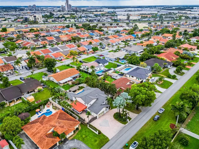 $1,400,000 | 10298 Northwest 130th Street, Hialeah Gardens, FL 33018