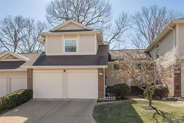 $285,000 | 22 Morning Hill Drive, Ballwin, MO 63021