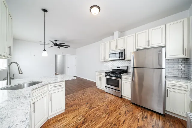 $2,150 | 164 Orient Street, Unit 1, Bayonne, NJ 07002