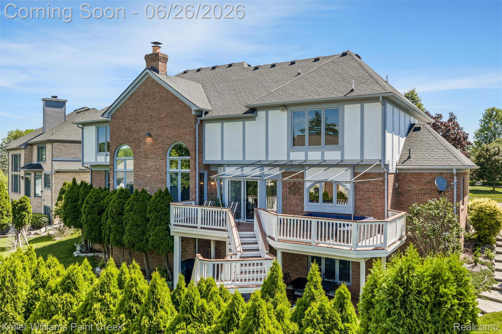 2036 Hickory Trail Drive Rochester, MI 48309 - Photo 69 of 77 75-2036 Hickory Trail Dr - Aerial 0015.jpg