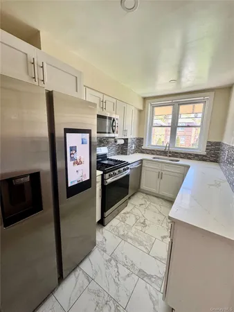 $3,700 | 4218 Bruner Avenue | Wakefield