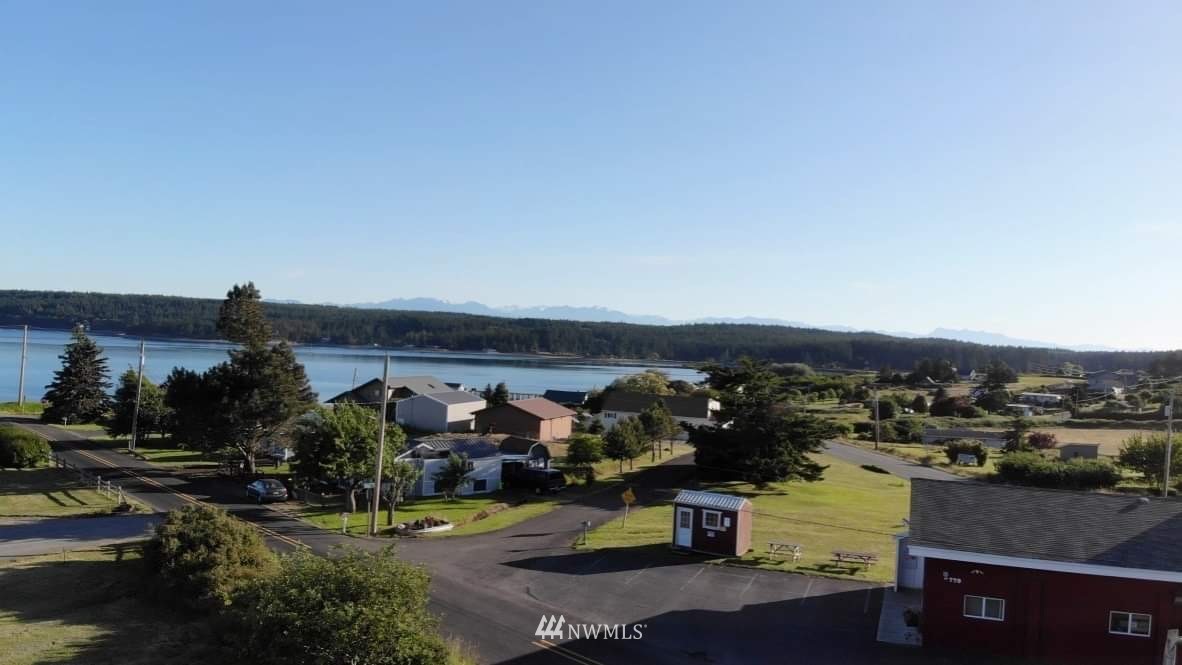 780 North Holbrook Road Oak Harbor, WA 98277 - Photo 10 of 39 Gallery Image 10