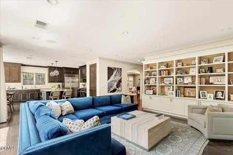 $4,250,000 | 10520 Blythe Avenue, Los Angeles, CA 90064