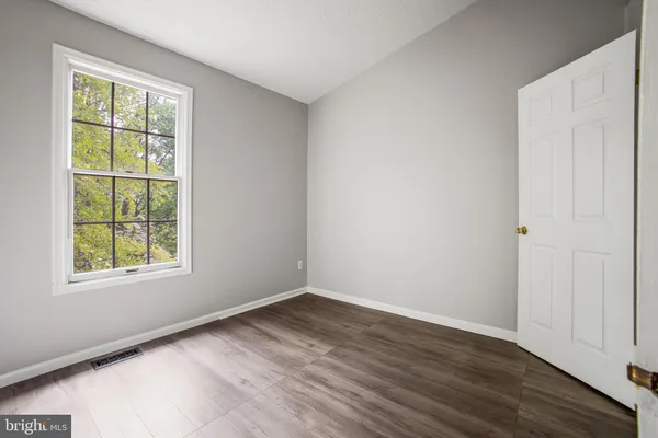 $427,500 | 2102 Commissary Circle, Odenton, MD 21113