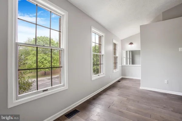 $427,500 | 2102 Commissary Circle, Odenton, MD 21113
