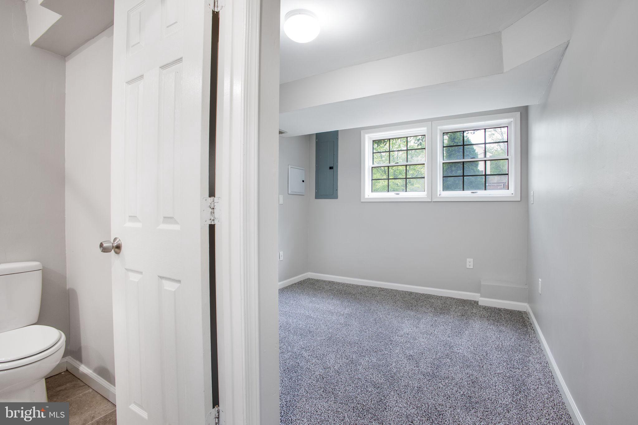 2102 Commissary Circle Odenton, MD 21113 - Photo 48 of 54