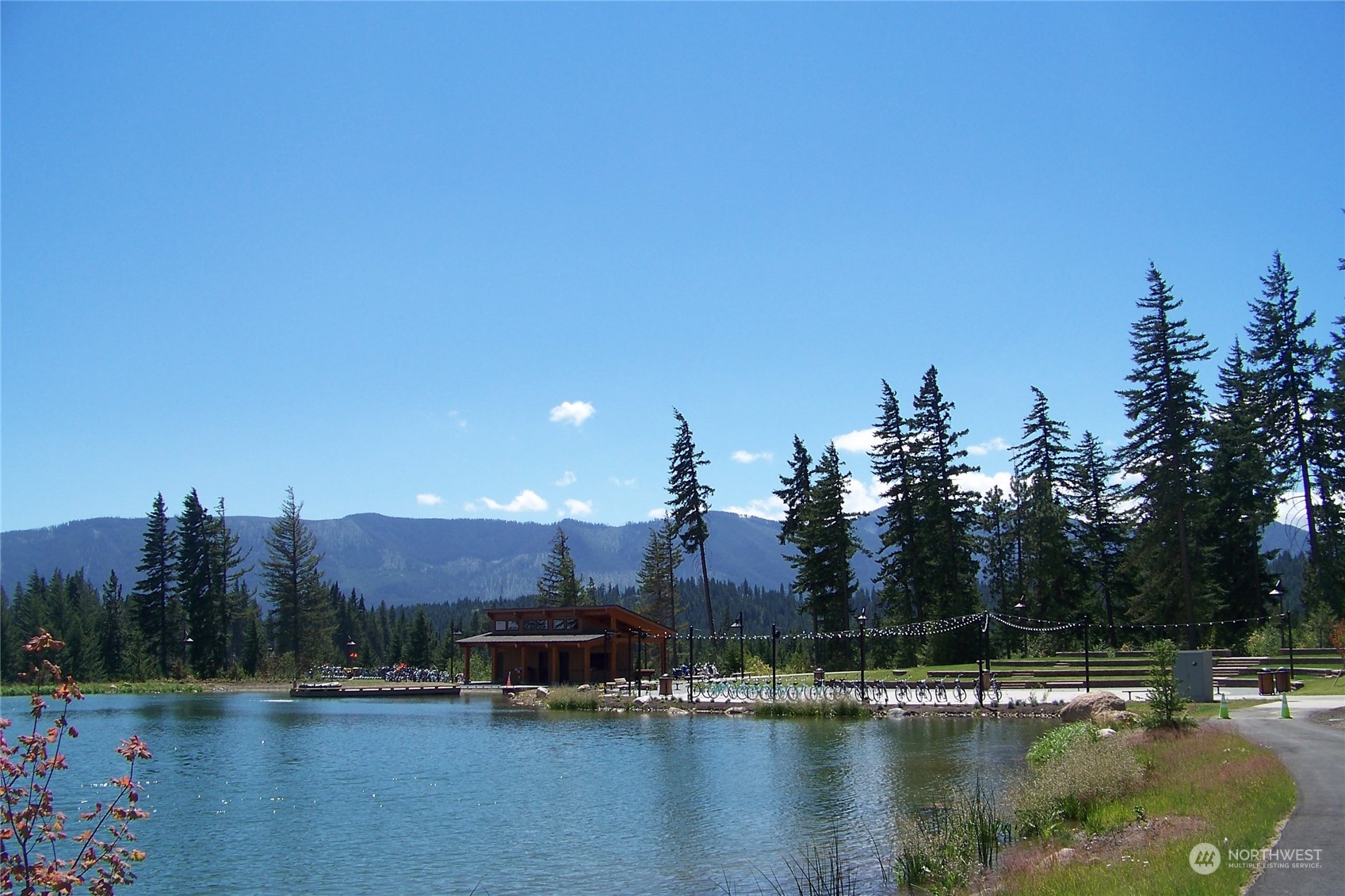 961 Larkspur Loop Cle Elum, WA 98922 - Photo 13 of 17 a view of a lake with a mountain