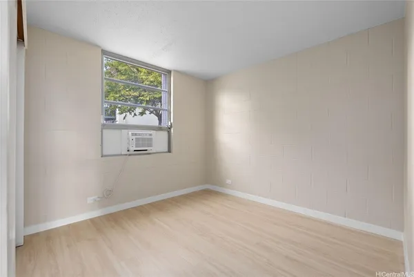 $337,900 | 98-1030 Moanalua Road, Unit 5201, Aiea, HI 96701