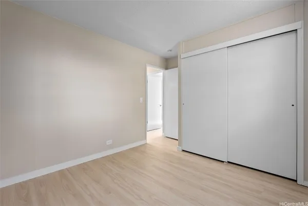 $337,900 | 98-1030 Moanalua Road, Unit 5201, Aiea, HI 96701