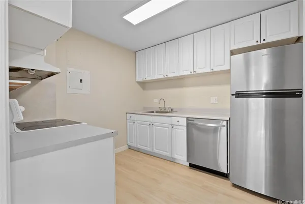 $337,900 | 98-1030 Moanalua Road, Unit 5201, Aiea, HI 96701