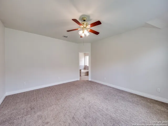 $2,500 | 129 Aberdeen, Boerne, TX 78015