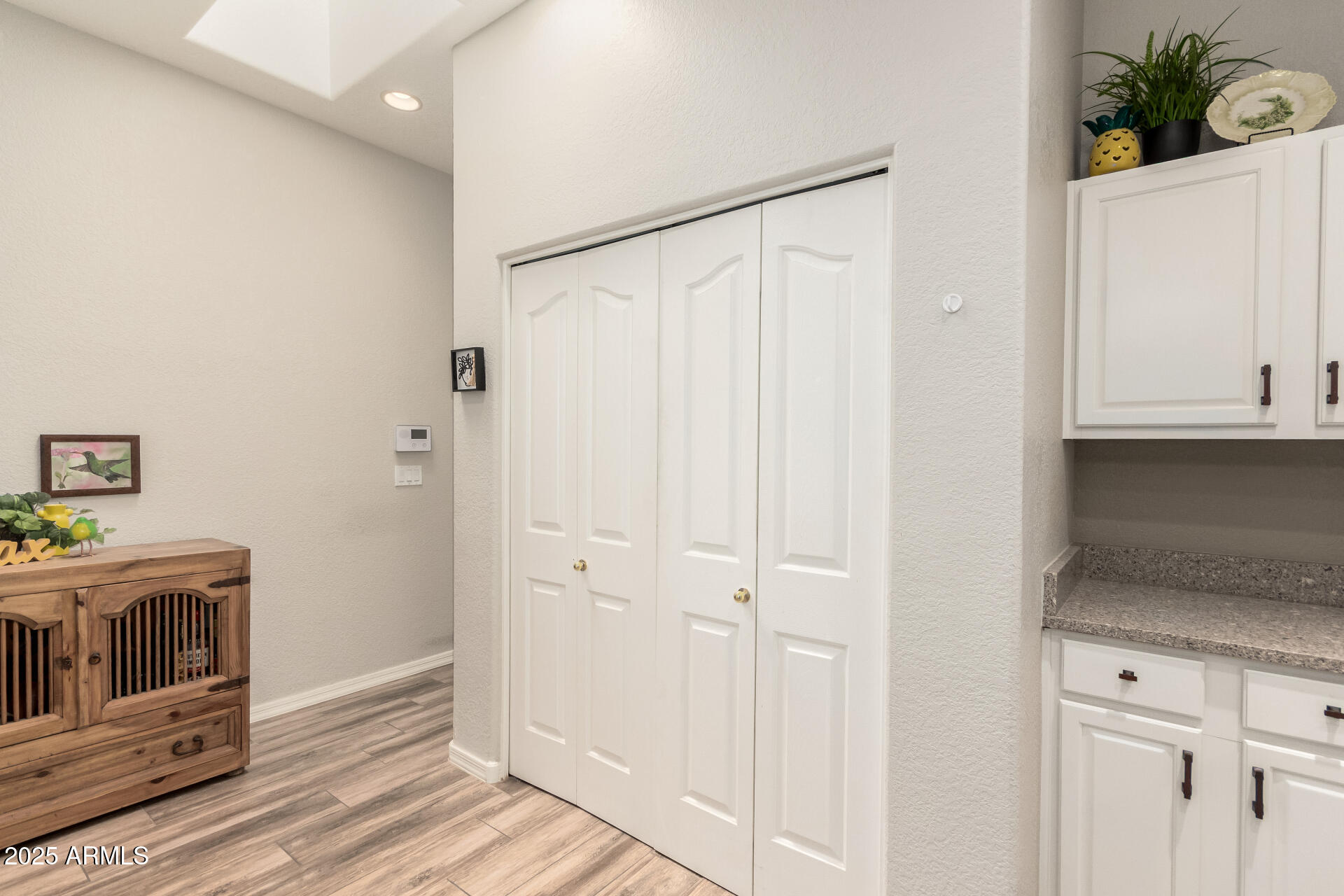 2368 West 10th Avenue Apache Junction, AZ 85120 - Photo 11 of 30 a view of a kitchen with washer and dryer