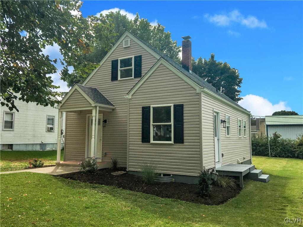 314 Cedar Road Hellertown, PA 18055 - Photo 3 of 26 Gallery Image 3