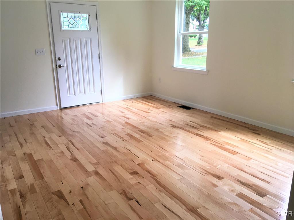 314 Cedar Road Hellertown, PA 18055 - Photo 7 of 26 Gallery Image 7
