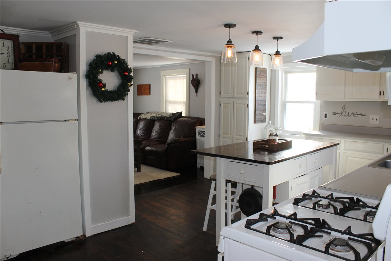313 Poor Farm Road Farmington, NH 03835 - Photo 8 of 27