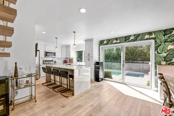 $9,000 | 5101 Keli Court, Los Angeles, CA 90066