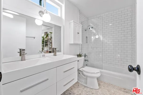 $9,000 | 5101 Keli Court, Los Angeles, CA 90066