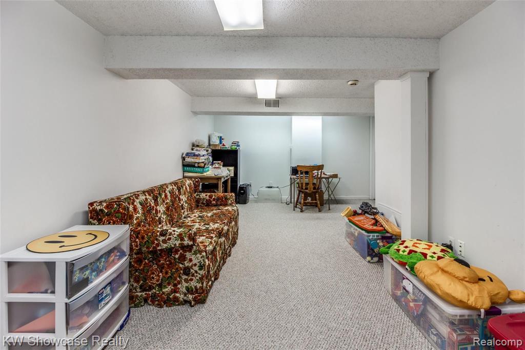 998 Hadley Road Rochester Hills, MI 48307 - Photo 42 of 42