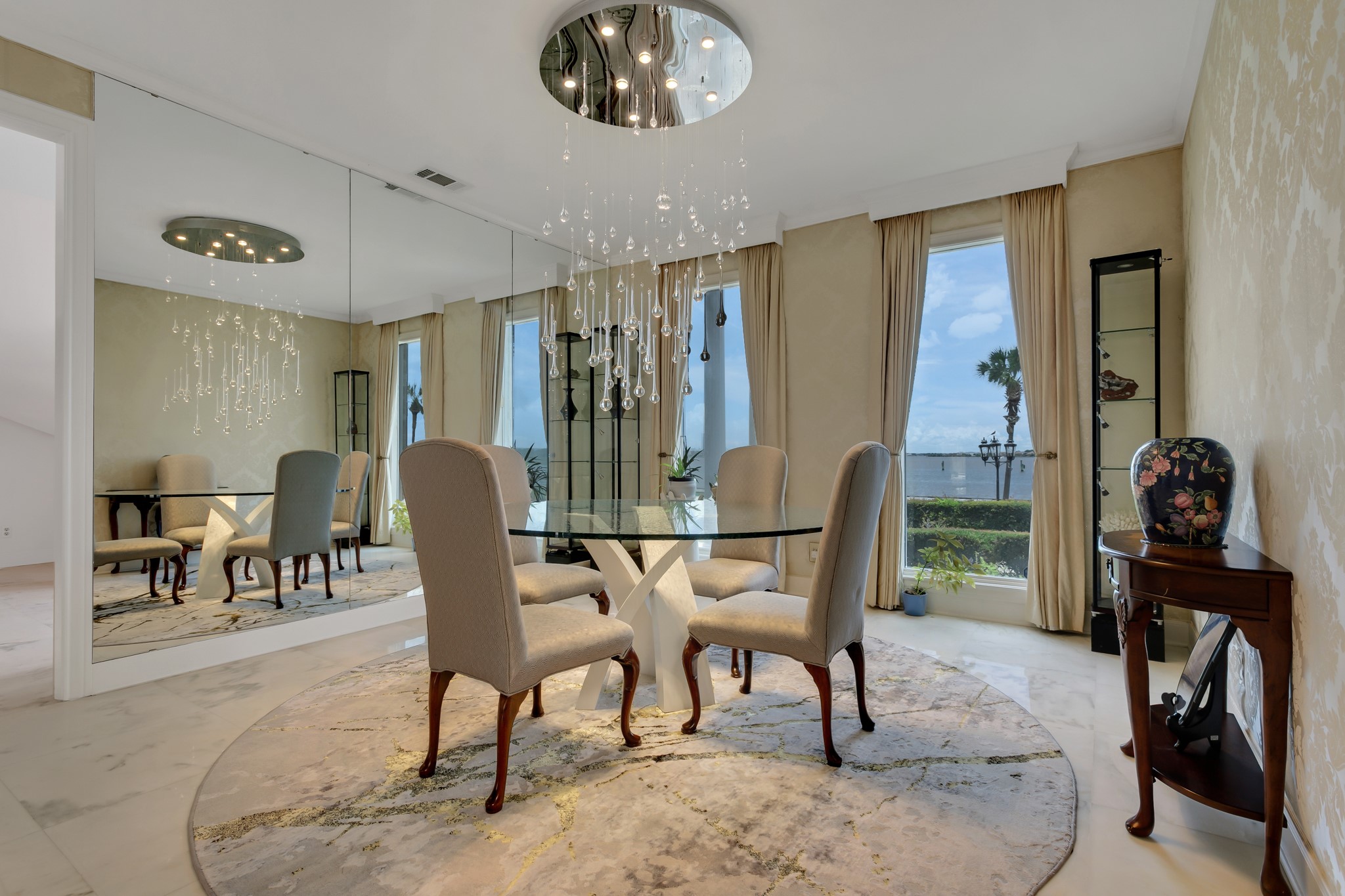 18506 Upper Bay Road Houston, TX 77058 - Photo 20 of 50 Formal Dining Room