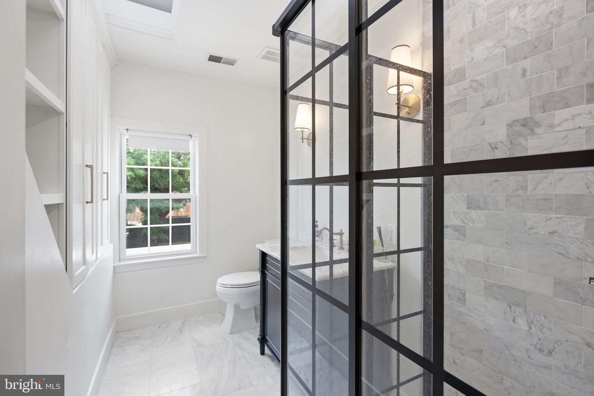 708 I Street Southeast, Unit A Washington, DC 20003 - Photo 24 of 31