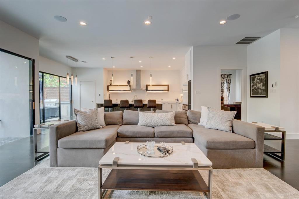 5017 Milam Street Dallas, TX 75206 - Photo 10 of 40