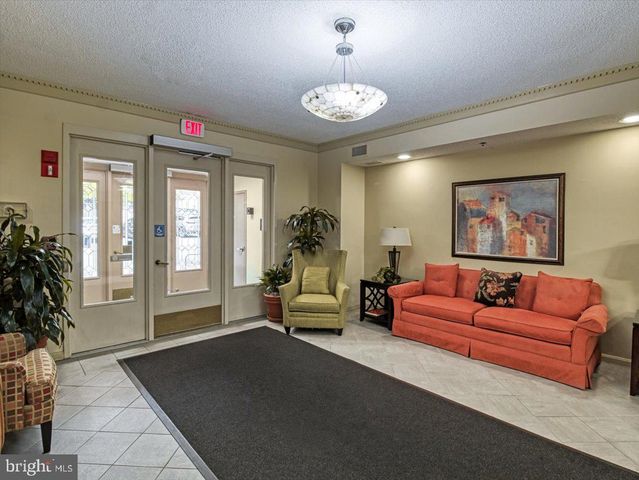 $265,000 | 14801 Pennfield Circle, Unit 207, Silver Spring, MD 20906