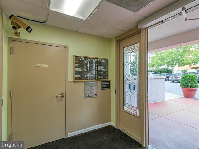 $265,000 | 14801 Pennfield Circle, Unit 207, Silver Spring, MD 20906