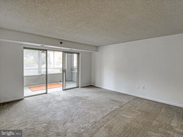 $265,000 | 14801 Pennfield Circle, Unit 207, Silver Spring, MD 20906