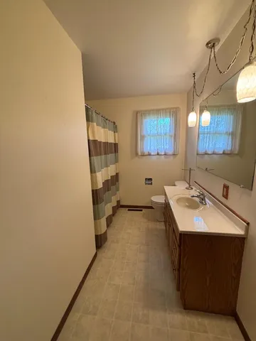 $196,500 | 722 Kendall Avenue South, Thief River Falls, MN 56701