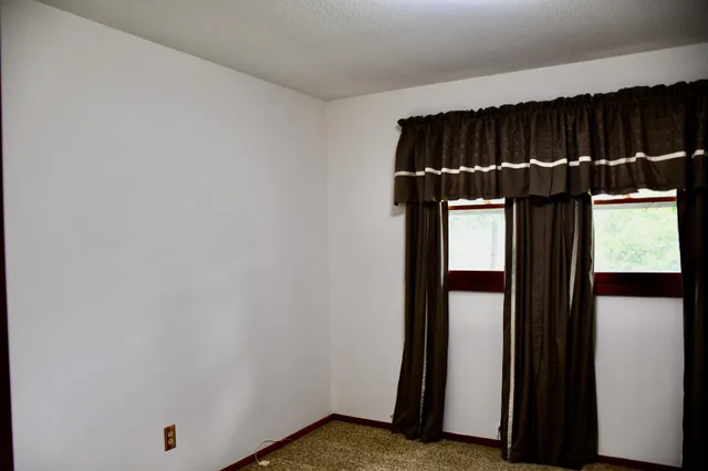 $196,500 | 722 Kendall Avenue South, Thief River Falls, MN 56701