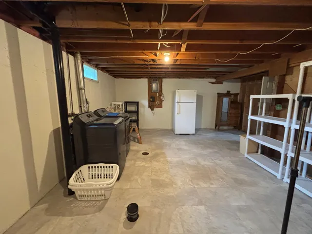 $196,500 | 722 Kendall Avenue South, Thief River Falls, MN 56701