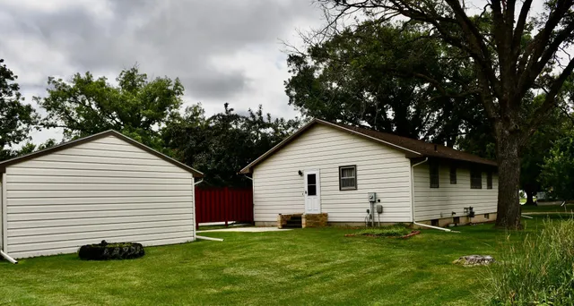 $196,500 | 722 Kendall Avenue South, Thief River Falls, MN 56701