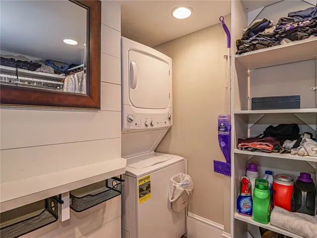 $2,600 | 6175 South Mirror Lake Drive, Unit 307, Sebastian, FL 32958