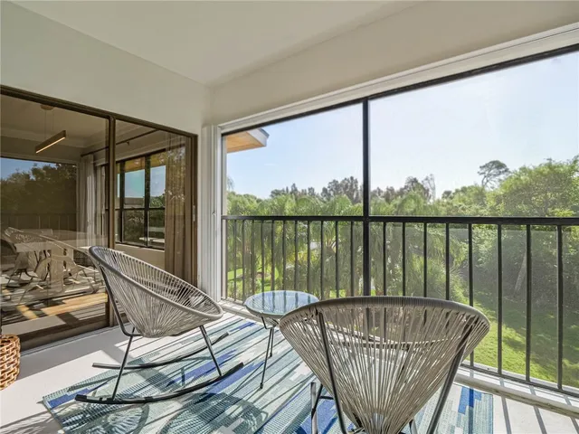 $2,600 | 6175 South Mirror Lake Drive, Unit 307, Sebastian, FL 32958