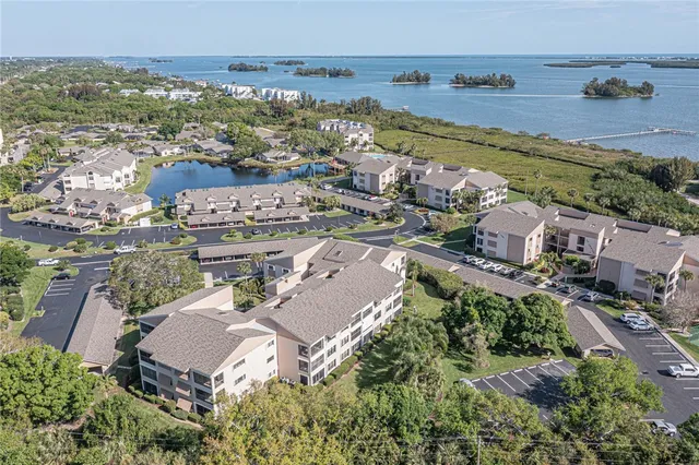 $2,600 | 6175 South Mirror Lake Drive, Unit 307, Sebastian, FL 32958