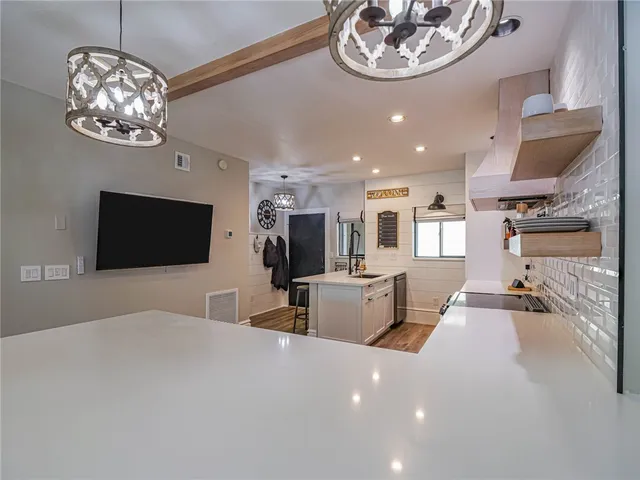 $2,600 | 6175 South Mirror Lake Drive, Unit 307, Sebastian, FL 32958